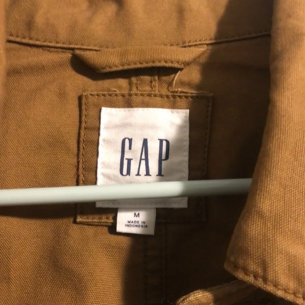 GAP Jacket - Picture 2 of 3